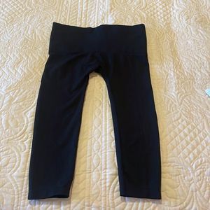 Black SPANX Red Hot Leggings, Size M
